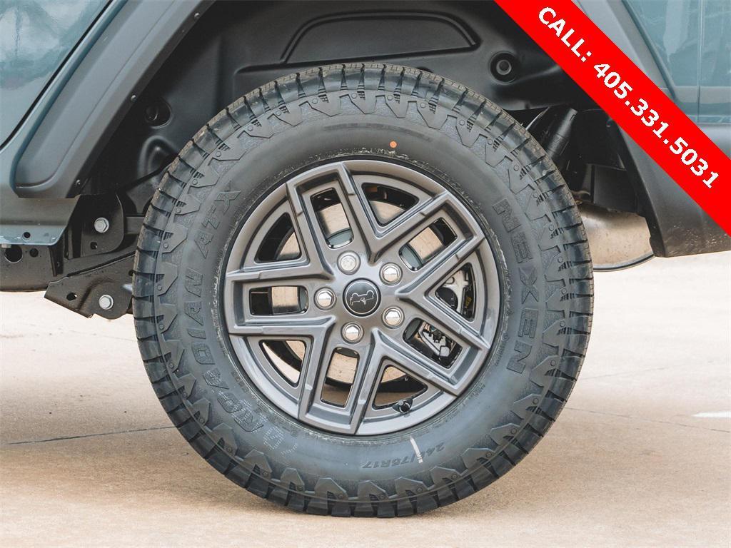 new 2025 Jeep Wrangler car, priced at $42,812