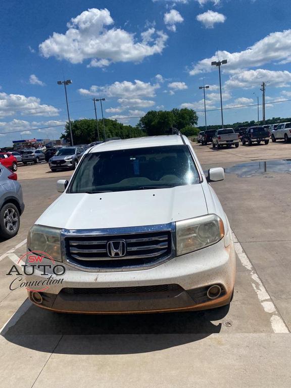 used 2013 Honda Pilot car, priced at $8,500