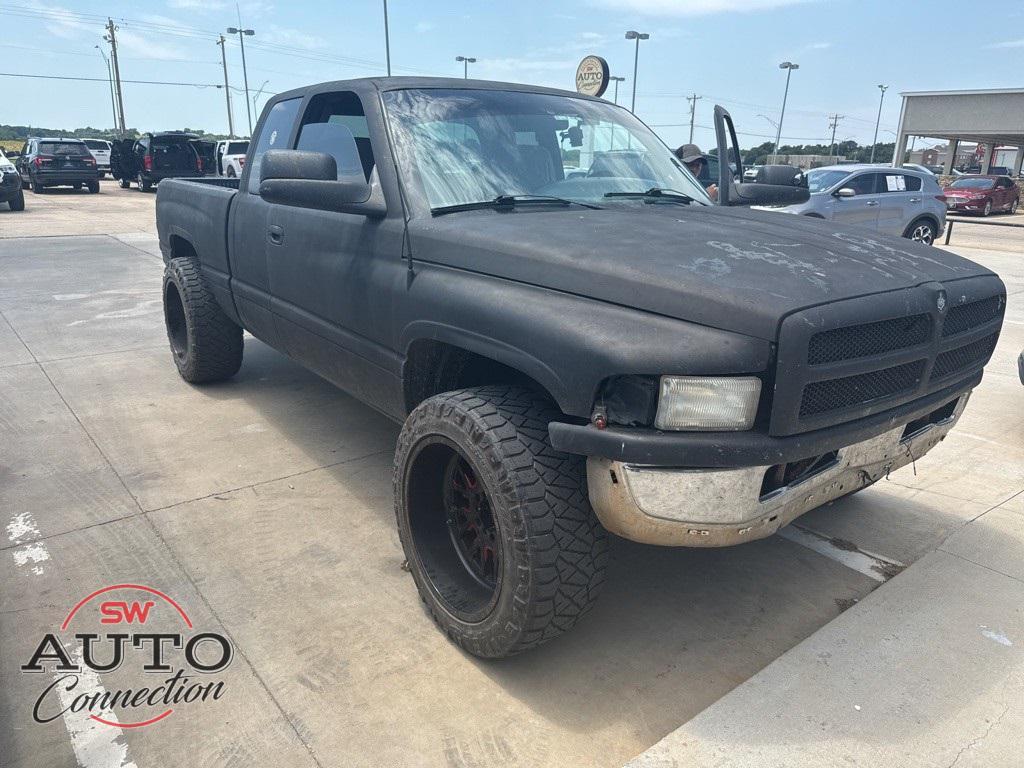 used 2001 Dodge Ram 1500 car, priced at $3,995