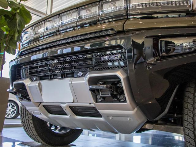 new 2025 GMC HUMMER EV Pickup car, priced at $100,615