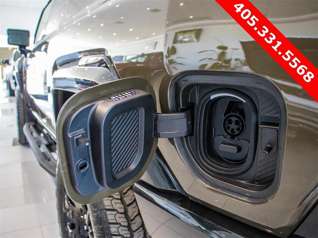 new 2025 GMC HUMMER EV Pickup car, priced at $92,999