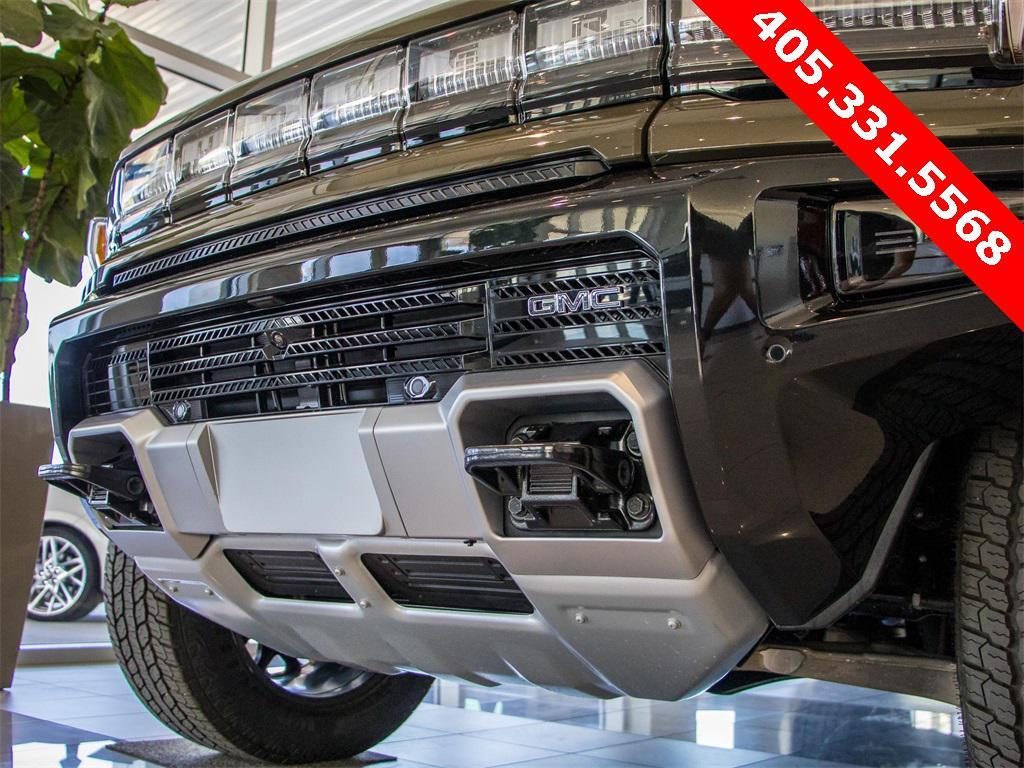 new 2025 GMC HUMMER EV Pickup car, priced at $92,999