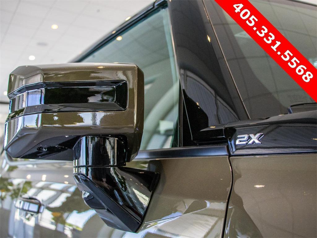 new 2025 GMC HUMMER EV Pickup car, priced at $92,999