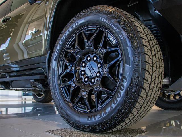 new 2025 GMC HUMMER EV Pickup car, priced at $100,615