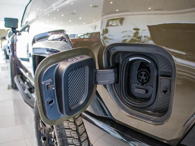 new 2025 GMC HUMMER EV Pickup car, priced at $100,615
