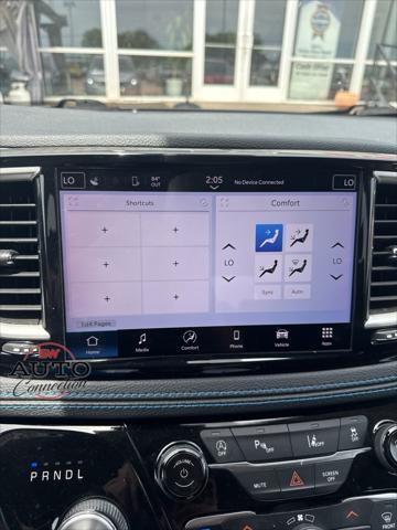 used 2021 Chrysler Pacifica car, priced at $18,550