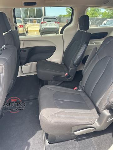 used 2021 Chrysler Pacifica car, priced at $18,550