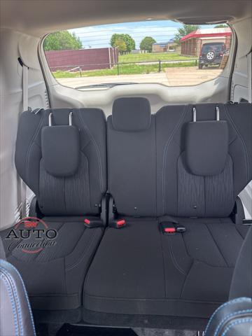 used 2021 Chrysler Pacifica car, priced at $18,550