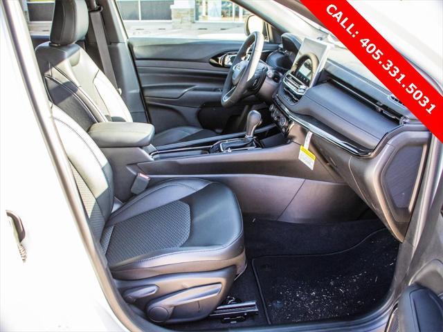 new 2025 Jeep Compass car, priced at $25,408