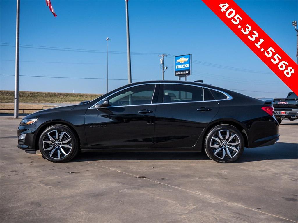 new 2025 Chevrolet Malibu car, priced at $27,435