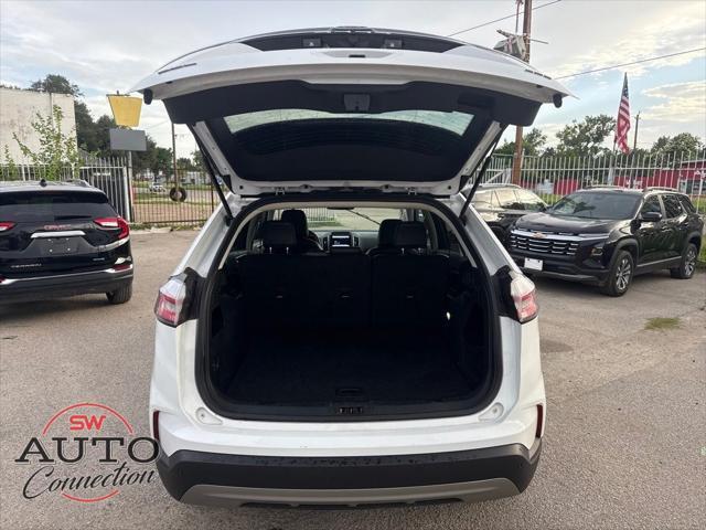 used 2024 Ford Edge car, priced at $23,866
