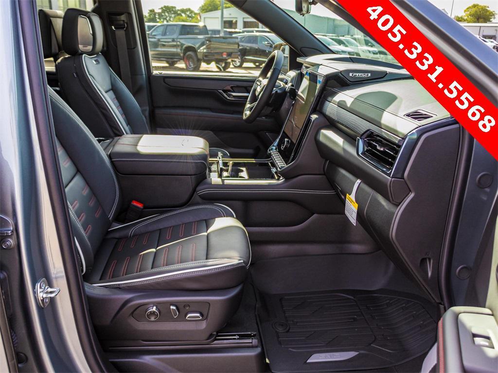 new 2025 GMC Yukon XL car, priced at $105,100