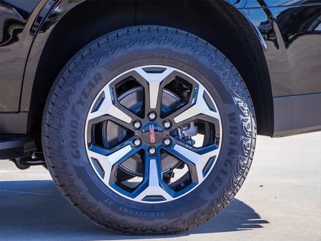 new 2025 GMC Yukon car, priced at $77,060