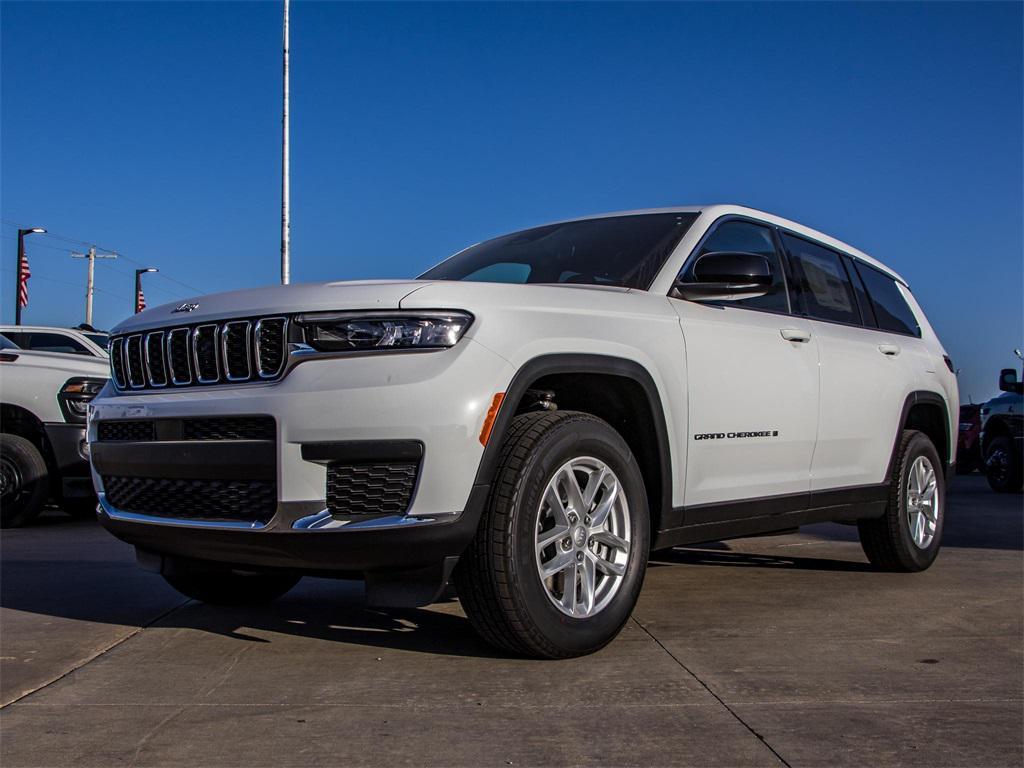 new 2025 Jeep Grand Cherokee L car, priced at $38,220