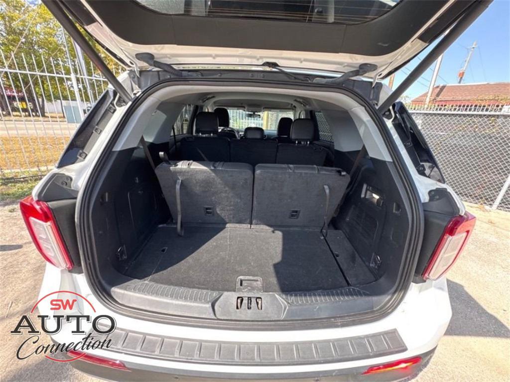 used 2023 Ford Explorer car, priced at $24,986