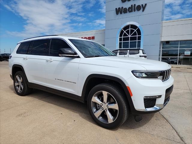 new 2024 Jeep Grand Cherokee L car, priced at $48,239