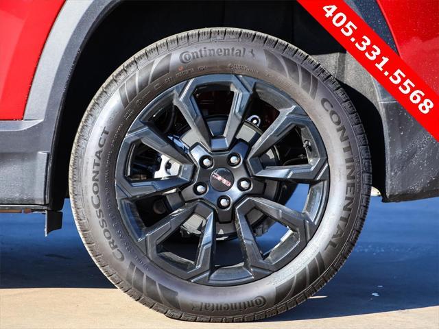 new 2025 GMC Terrain car, priced at $39,565