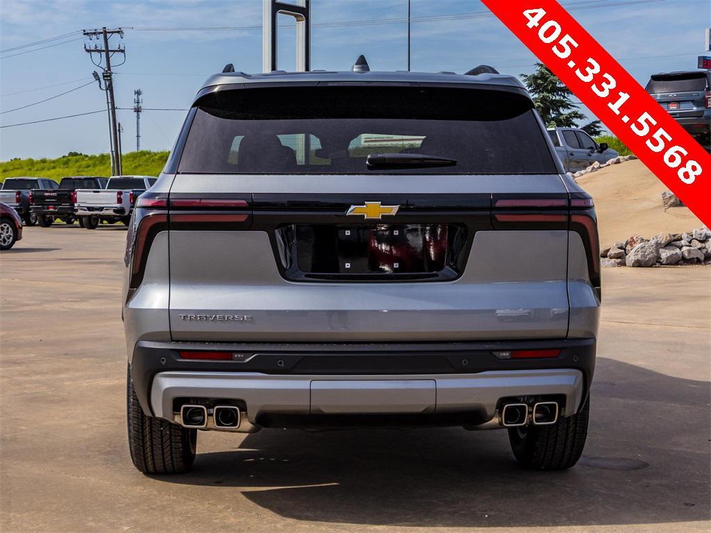 new 2025 Chevrolet Traverse car, priced at $43,530