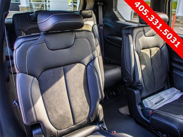 new 2025 Jeep Grand Cherokee L car, priced at $40,027