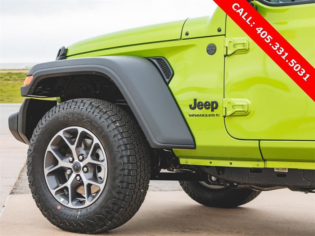 new 2025 Jeep Wrangler car, priced at $47,049