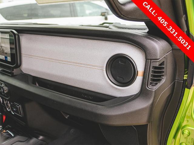 new 2025 Jeep Wrangler car, priced at $43,398
