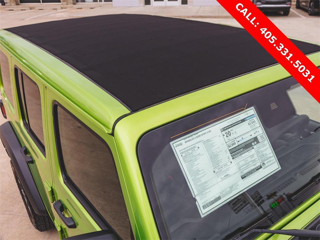 new 2025 Jeep Wrangler car, priced at $47,049