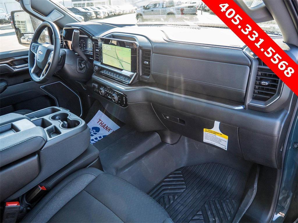 new 2025 Chevrolet Silverado 2500 car, priced at $67,400