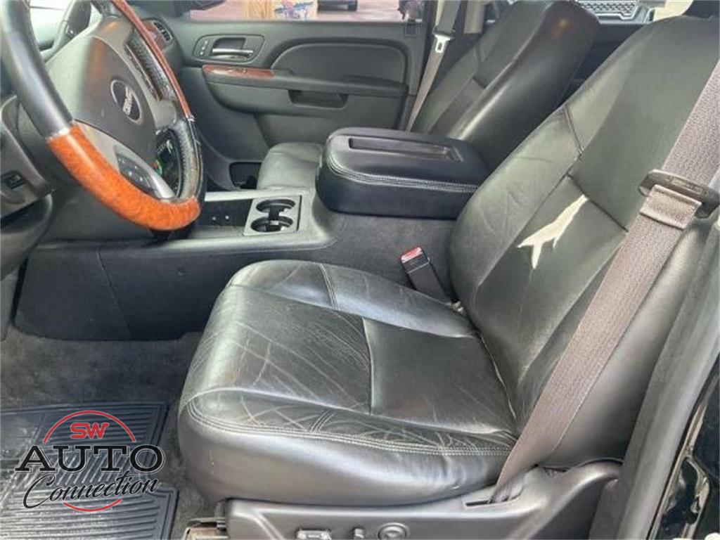 used 2013 GMC Yukon car, priced at $13,910