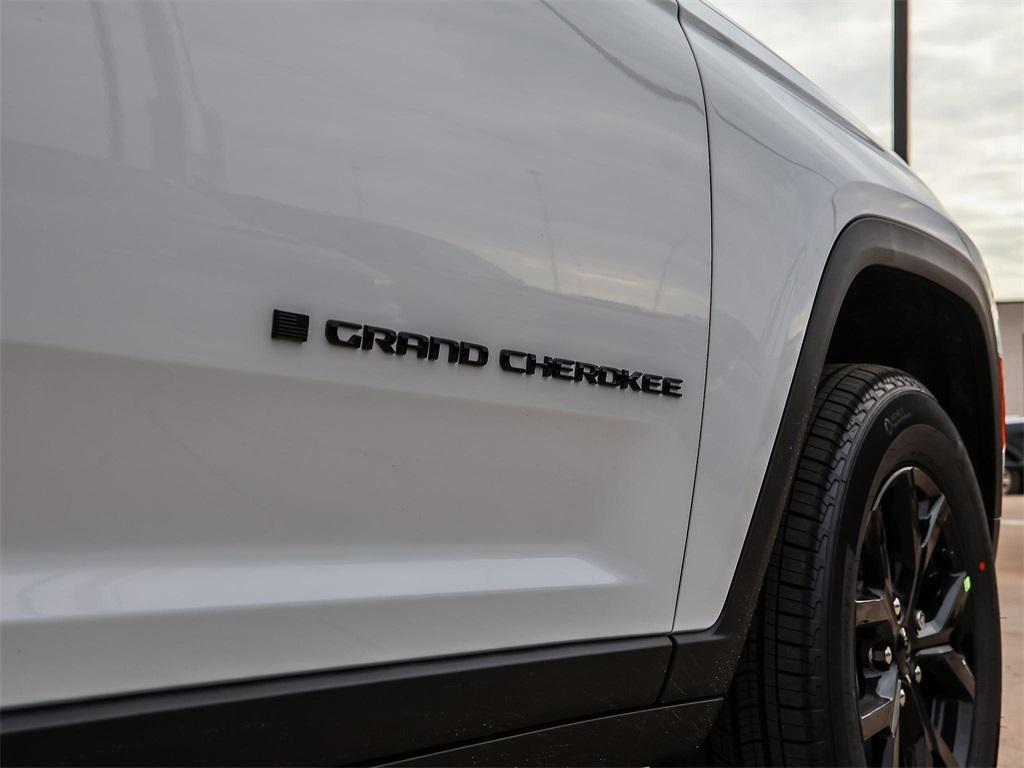 new 2025 Jeep Grand Cherokee L car, priced at $44,432