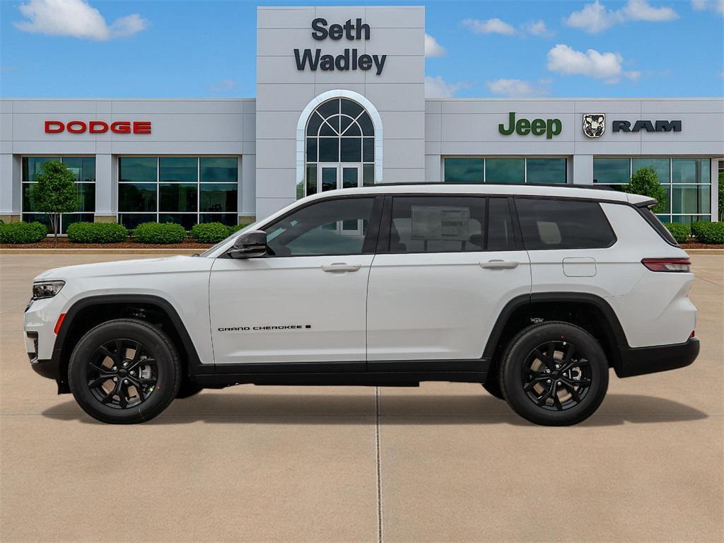 new 2025 Jeep Grand Cherokee L car, priced at $44,432