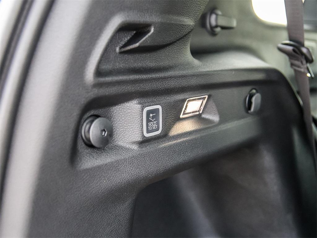 new 2025 Jeep Grand Cherokee L car, priced at $44,432