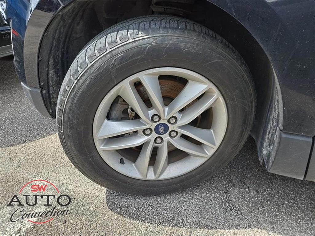 used 2018 Ford Edge car, priced at $16,915