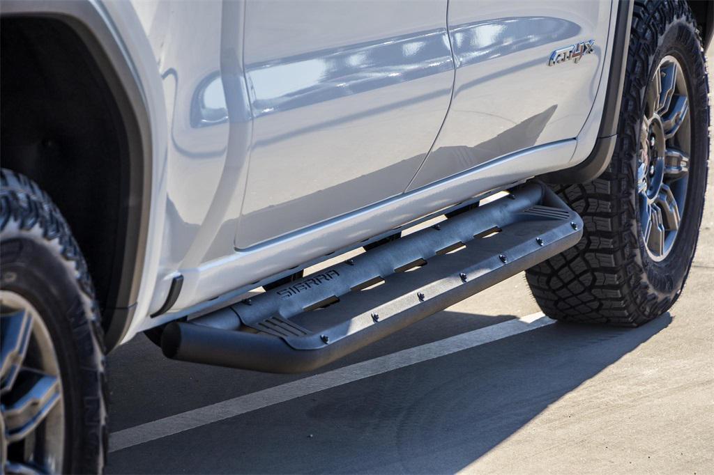 new 2025 GMC Sierra 1500 car, priced at $76,829