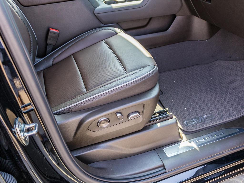 new 2025 GMC Sierra 1500 car, priced at $72,008