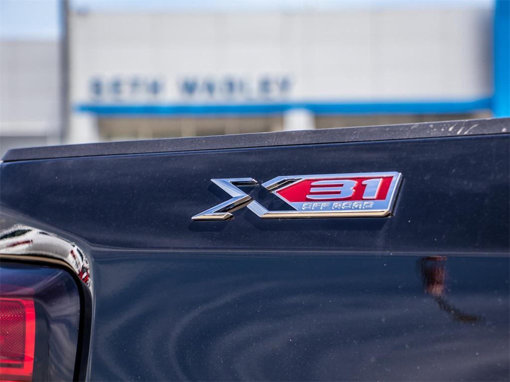 new 2026 GMC Sierra 1500 car, priced at $47,827