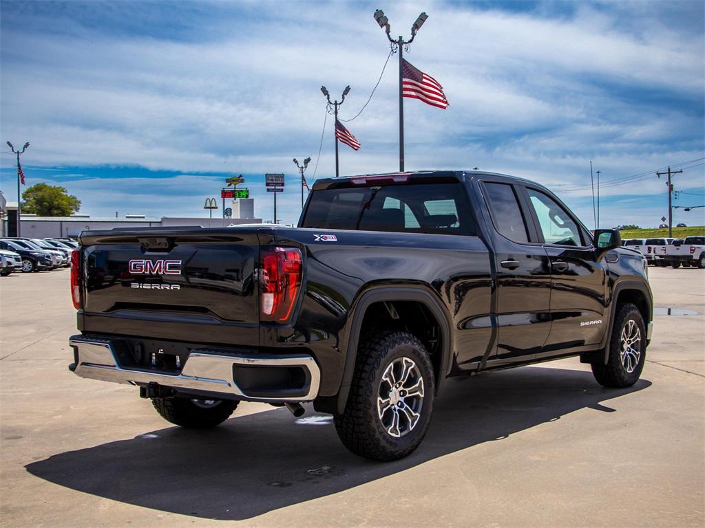new 2026 GMC Sierra 1500 car, priced at $47,827