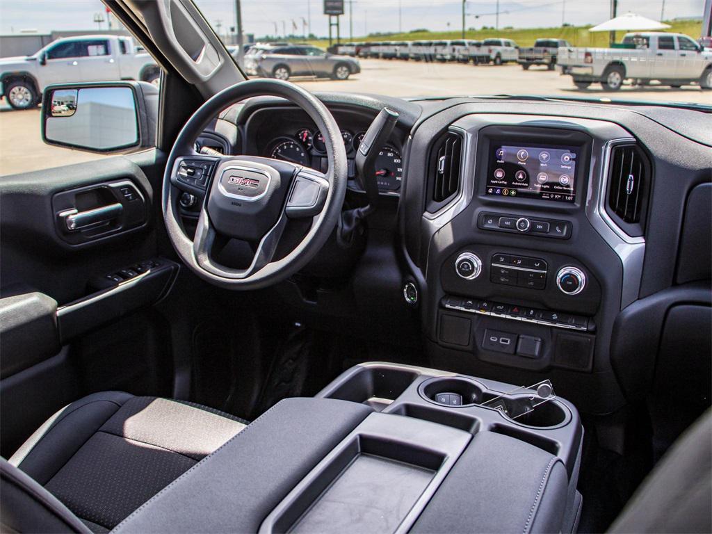new 2026 GMC Sierra 1500 car, priced at $47,827