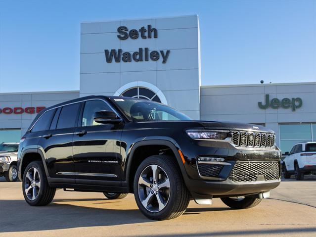 new 2025 Jeep Grand Cherokee car, priced at $43,501