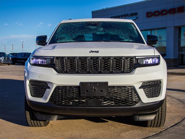 new 2025 Jeep Grand Cherokee car, priced at $41,050