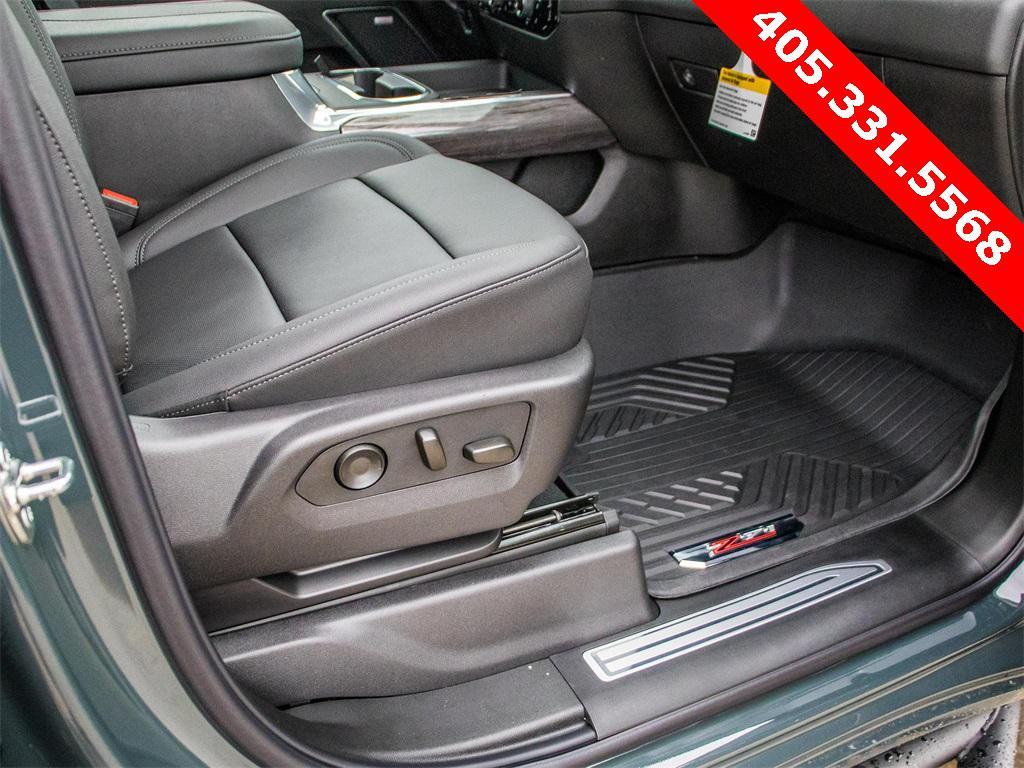 new 2025 Chevrolet Silverado 2500 car, priced at $76,727