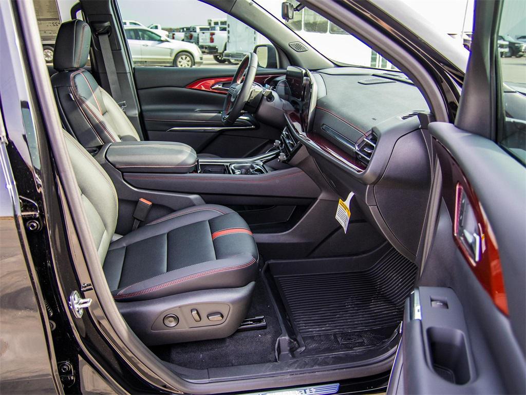 new 2026 Chevrolet Traverse car, priced at $57,720