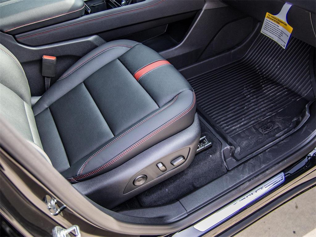 new 2026 Chevrolet Traverse car, priced at $57,720