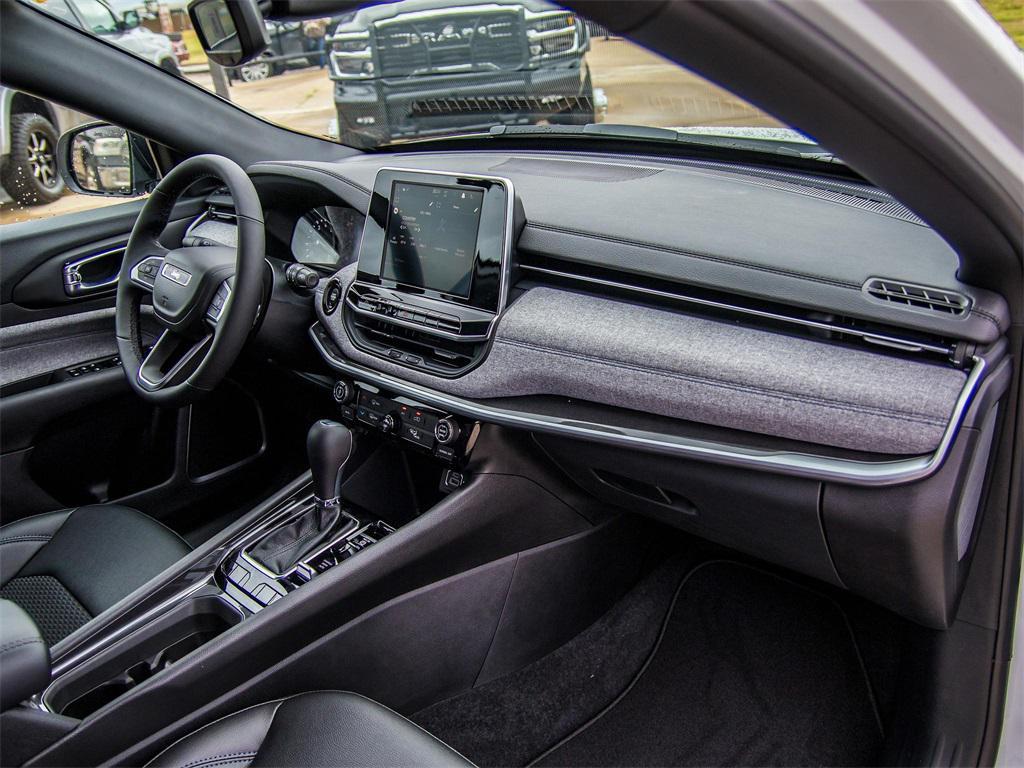 new 2026 Jeep Compass car, priced at $28,754