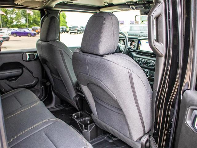 new 2025 Jeep Wrangler car, priced at $43,616