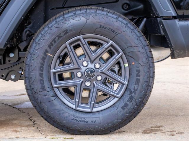 new 2025 Jeep Wrangler car, priced at $43,616