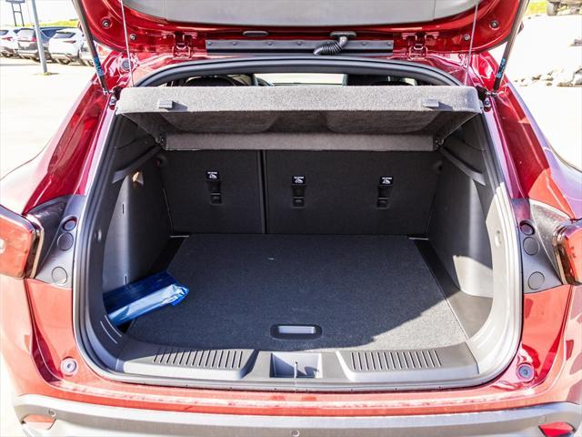 new 2025 Chevrolet Trax car, priced at $27,890