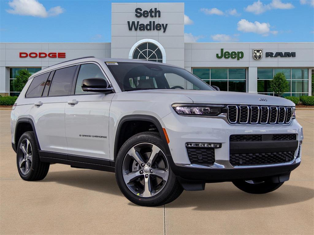 new 2025 Jeep Grand Cherokee L car, priced at $52,940