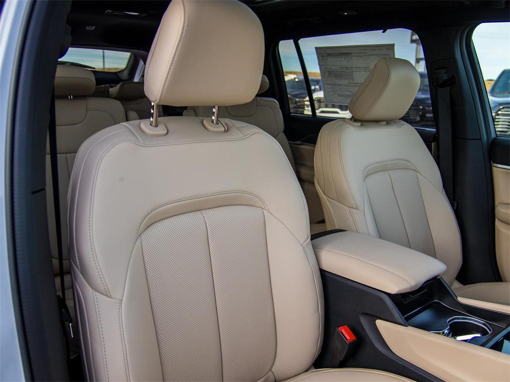 new 2025 Jeep Grand Cherokee L car, priced at $52,940