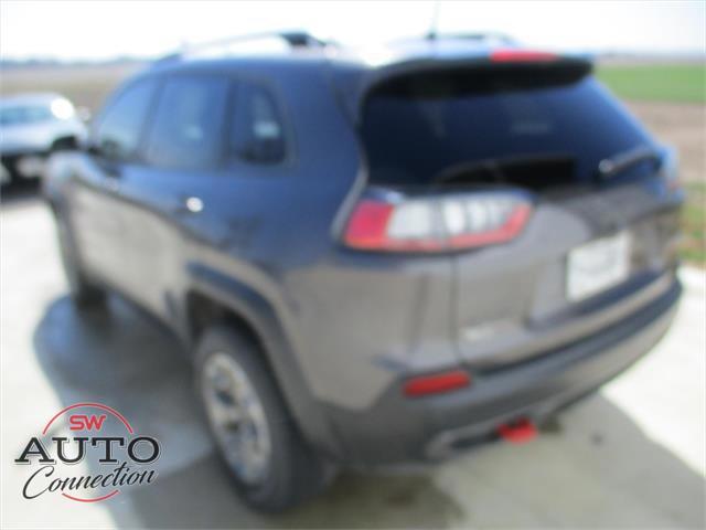 used 2020 Jeep Cherokee car, priced at $15,940