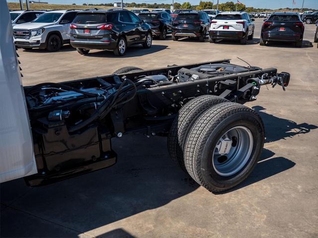 new 2024 GMC Sierra 3500 car, priced at $61,833